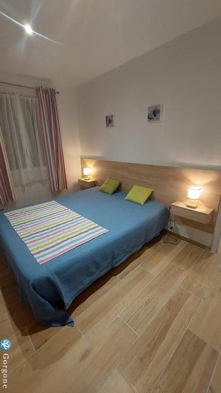 Photo n°5 de :VILLA 4 CHAMBRES TOUT CONFORT A COLLIOURE A 700M DU VILLAGE ET DES PLAGES   (2  8 personnes) GRAND TERRAIN CLOS ET ARBORE