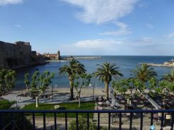 Collioure T2 face a la plage 